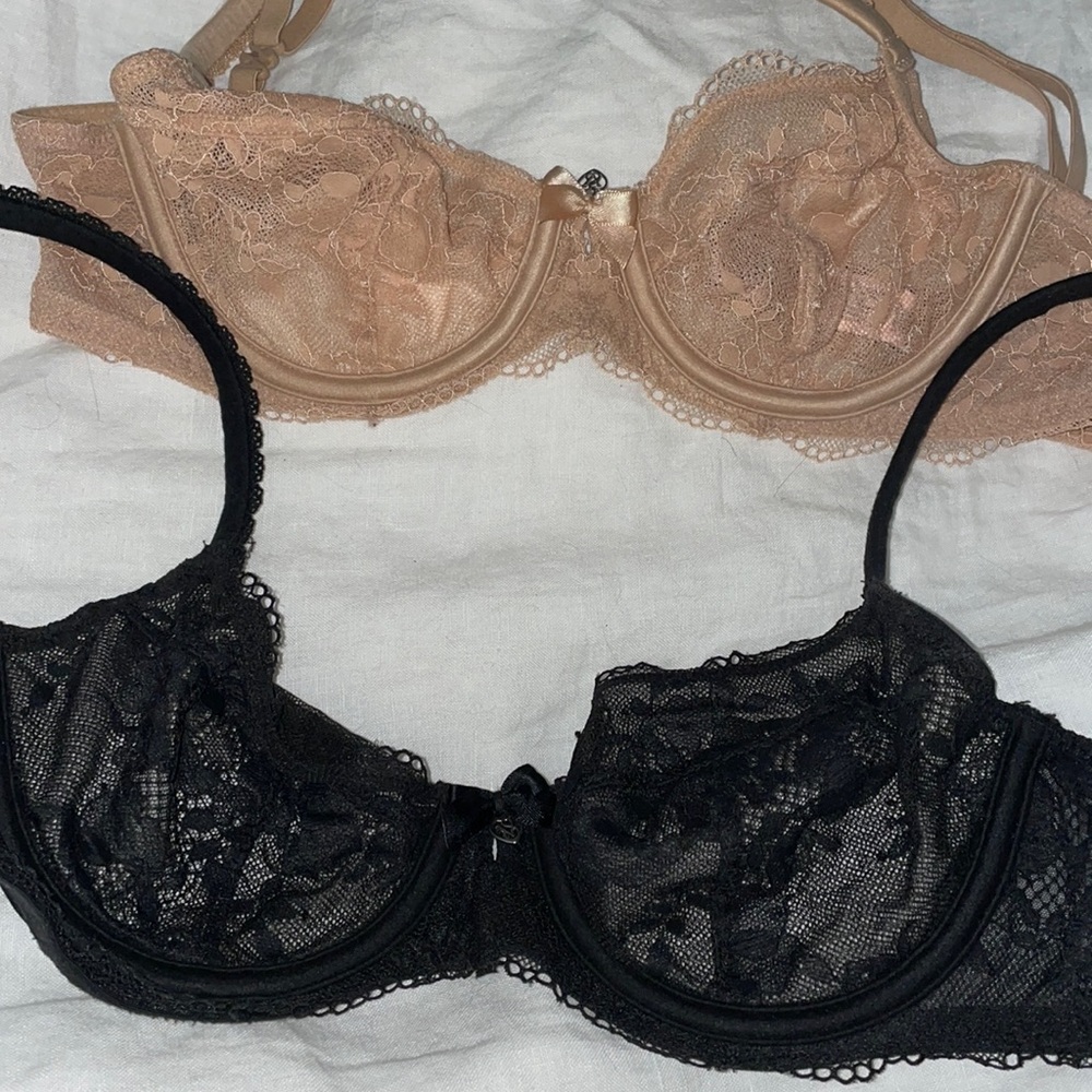 Victoria’s Secret unlined 32B bra